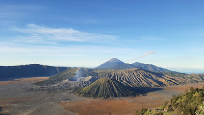 Mount Bromo Tour and Ijen Crater Package 3 days