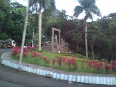 Patung Gandrung di Gumitir.