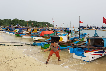 Jelajah Ciletuh-Pelabuhan Ratu Geopark Bagian 9: Pantai Tenda Biru, Pantai Cibuaya dan Pantai Pangumbahan-Ujung Genteng