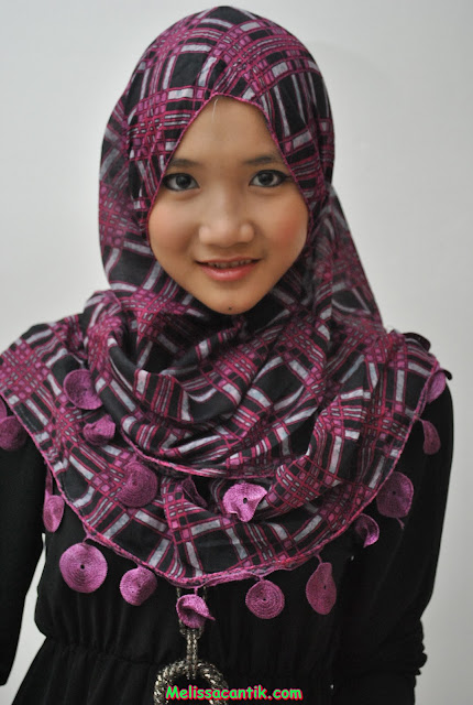 Foto Model Berhijab Cantik, Fatin Lewat! (20 Pic)