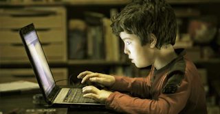 10-year-old-boy-gets-10000-from-facebook-for-finding-instagram-security-flaws