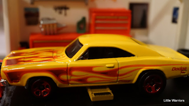 1969 Dodge Charger (DHR06)