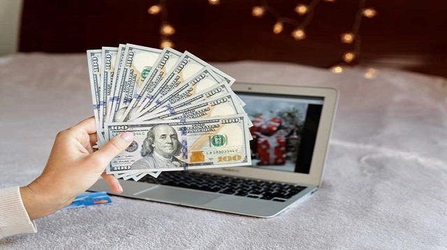  banyak orang yang mencari penghasilan tambahan melalui internet 7 Situs Penghasil Dollar Paypal Tercepat 2022