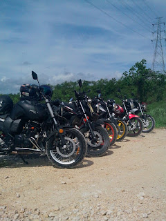 Touring ke Pantai Sawarna