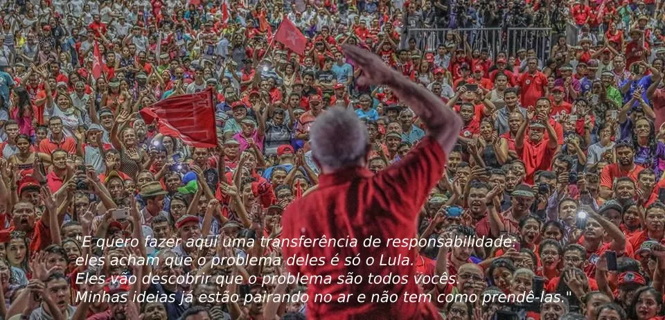 Lula discursando