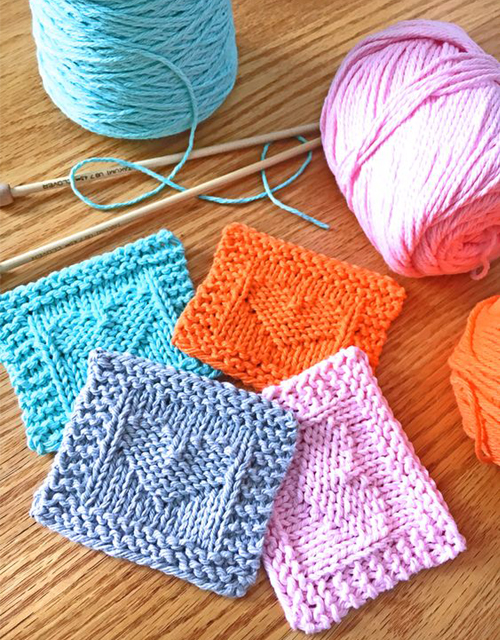  Heart Face Scrubby - Free Knitting Pattern 