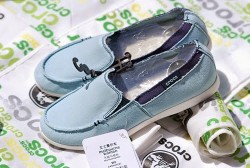 Model sepatu  crocs  pria  wanita asli wedges terbaru  2021