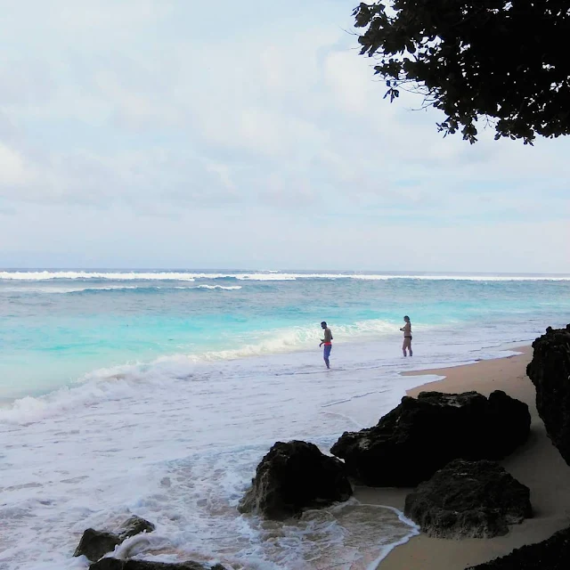 foto pantai green bowl bali