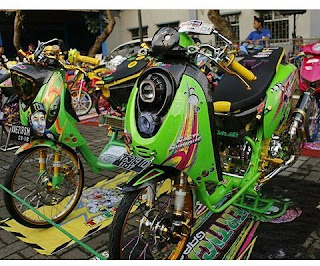 modifikasi motor honda scoopy