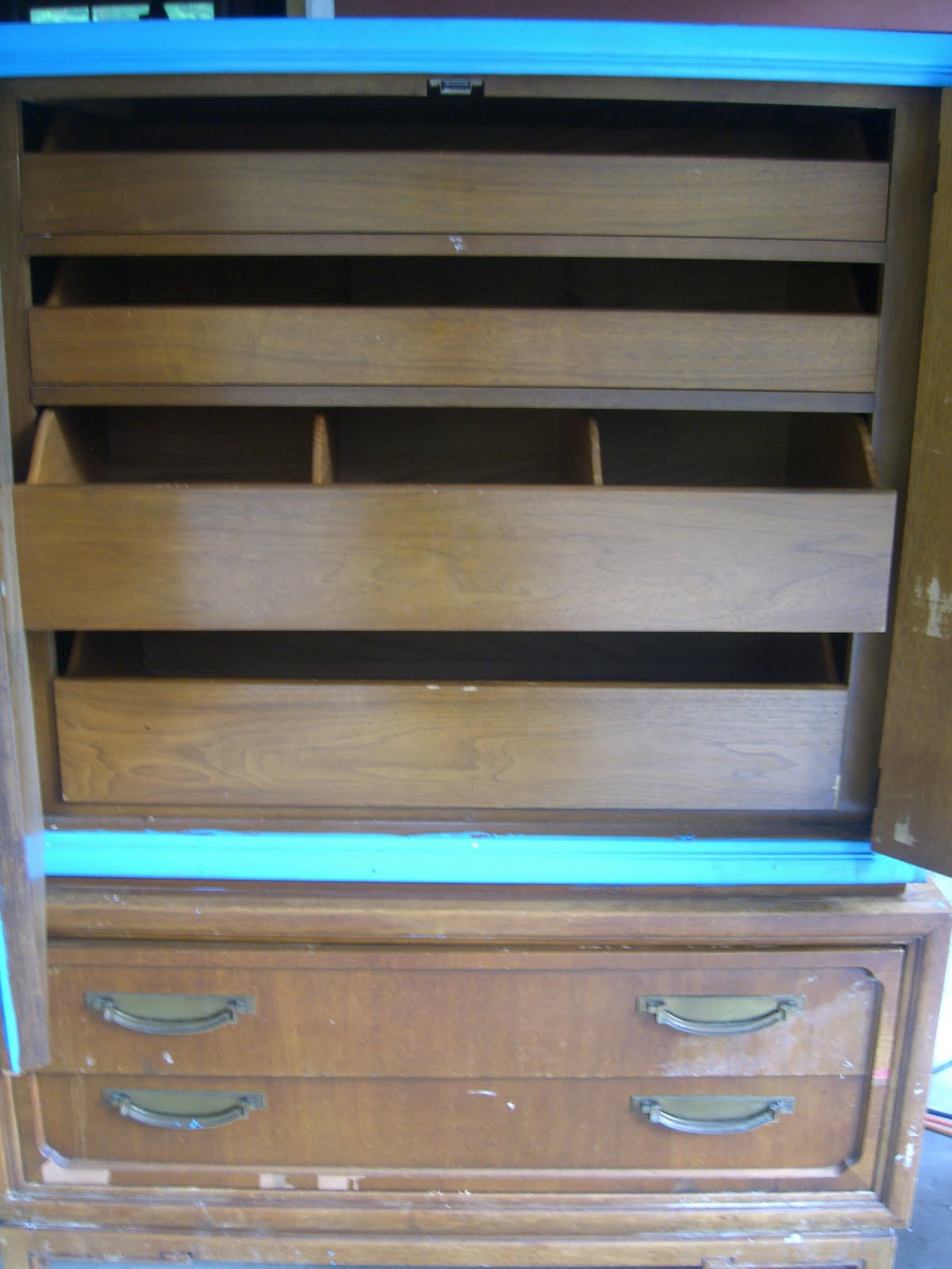 Pull out drawers on the inside of the armoire title=