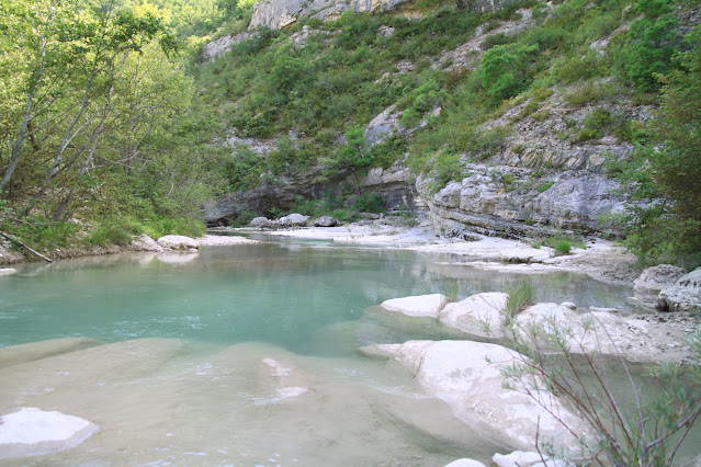 gorges méouge trou d'eau