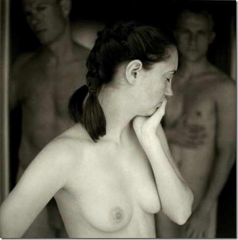 Mona Kuhn - 0136
