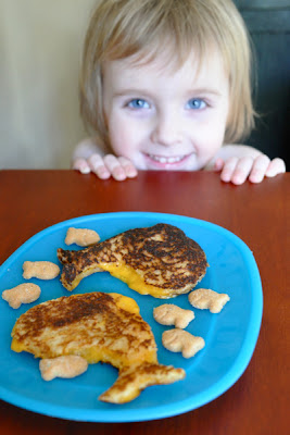 Lunch Punch grilled cheese goldfish