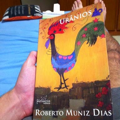 Capa do livro Urânios, do escritor Roberto Muniz Dias