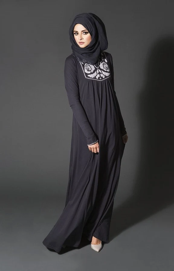 jubah muslimah fesyen yang evergreen