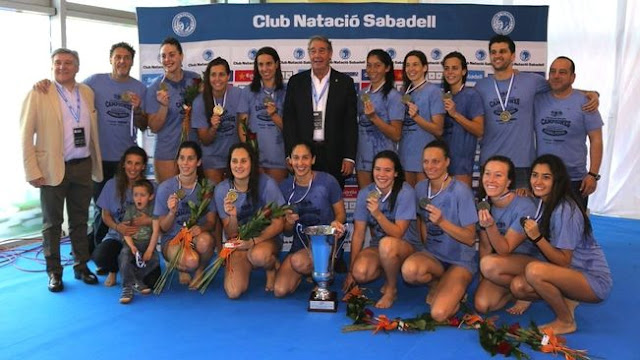 Euroliga femenina 2015/2016 - CN Sabadell levanta su cuarta Copa europea ante su público