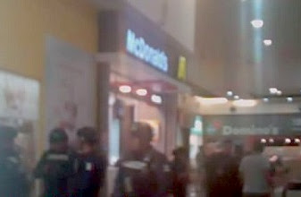 Susto en McDonalds: Corren despavoridos tras estruendo en Plaza Las Américas Playa del Carmen