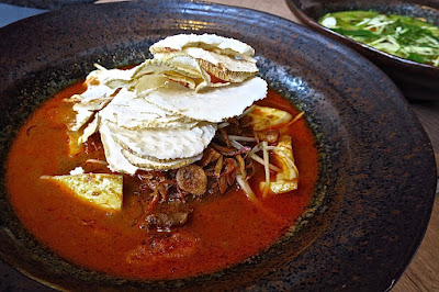 Bangkok, Paste, Massaman lamb curry