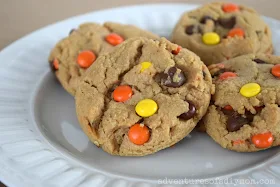 peanut butter cookies with reeses pieces