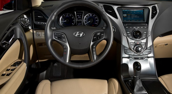 2018 Hyundai Azera Interior