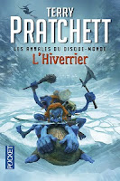 http://un--monde--livresque.blogspot.fr/2016/01/chronique-lhiverrier-de-terry-pratchett.html#more