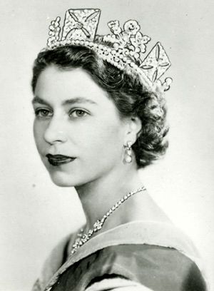 queen elizabeth 2nd family. queen elizabeth ii family