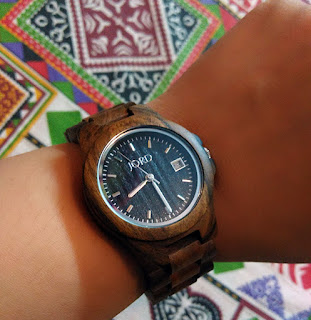 Jord Watches, Handcrafted wooden watch, Watch, Fashion accessory, Fashion, Beauty, Watch review, Jord Watches, Wooden watch, Sandalwood watch, Dark Sandalwood, Fashion Blog, Fashion blog in Pakistan, Global Fashion Blog 