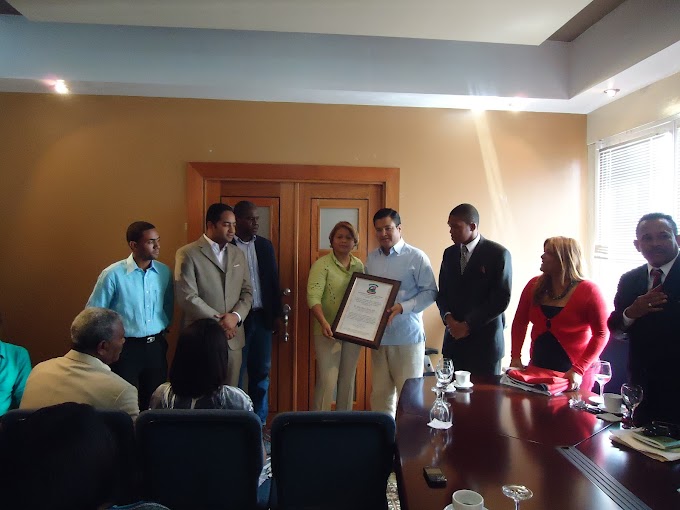 Cabildo declara visitante distinguido al alcalde electo de México Sixto Alfonso Zetina Soto