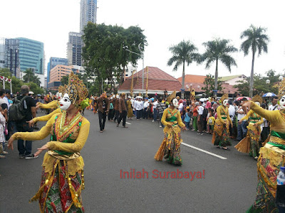 Parade Bunga dan Budaya Surabaya 2015