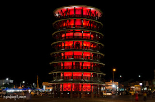 menara condong