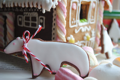 Gingerbread House / Casetta di pandizenzero