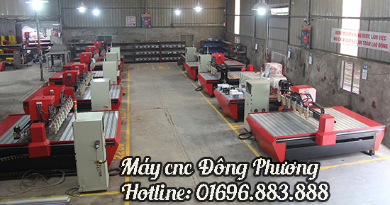 máy khắc CNC Đông Phương 1