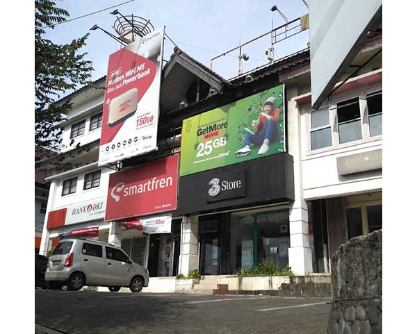 Nomor Call Center Kantor Tri Store Tangerang Selatan