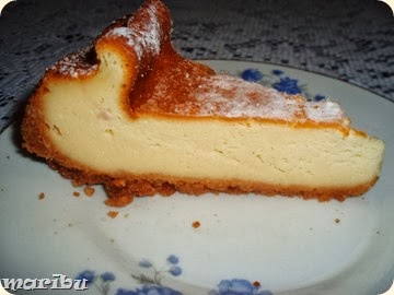 Cheesecake slivocnij