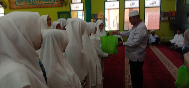 Bupati Aunur Rafiq Hadiri Kegiatan Khataman Al Quran yang Digelar PD BKMT Kabupaten Karimun