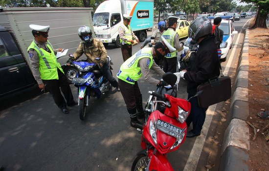 Tilang Kendaraan Bermotor Dan Daftar Tarif Denda Pelanggaran Lalu Lintas Terbaru