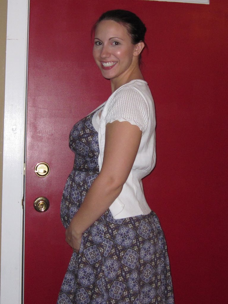 For the Love of all That is BABY: Baby Bump @ 25 Weeks