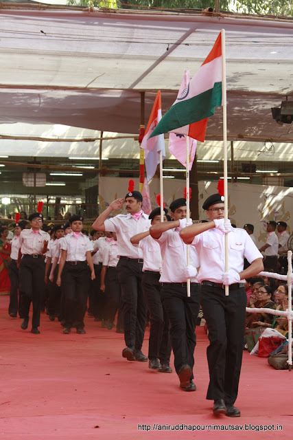 Shraddhavan DMV's performing Aniruddha Parade on Aniruddha Pournima Utsav at Shree Harigurugram, Bandra