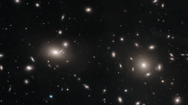 ribuan-gugus-bintang-globular-tersebar-di-antara-galaksi-informsi-astronomi