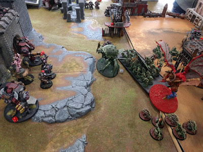 A narrative battle of Warhammer 40k between Space Marines and Chaos Daemons. 5000pts each side.