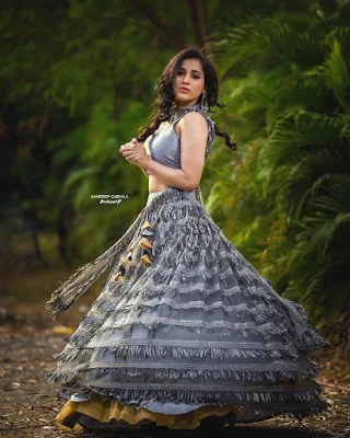 Actress Rashmi Gautam Glam Photoshoot Stills