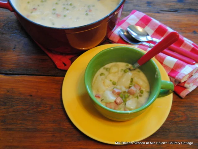 Creamy Ham and Pea Soup at Miz Helen's Country Cottage