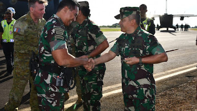 Pangdam I/BB Sambut Panglima TNI Meninjau Latihan Serbuan Pendaratan Amfibi di Dabo Singkep