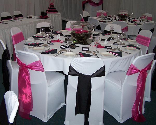 GJ Blogs pink black and white wedding decorations