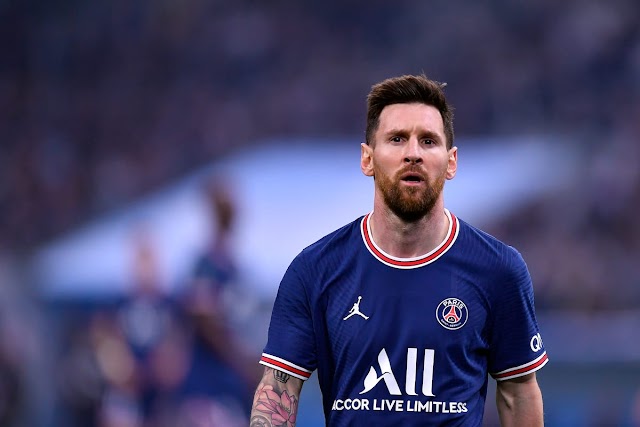 Lionel Messi Oo Afka Furtay Kana Hadlay Ganaaxii Dusha Laga Saaray.