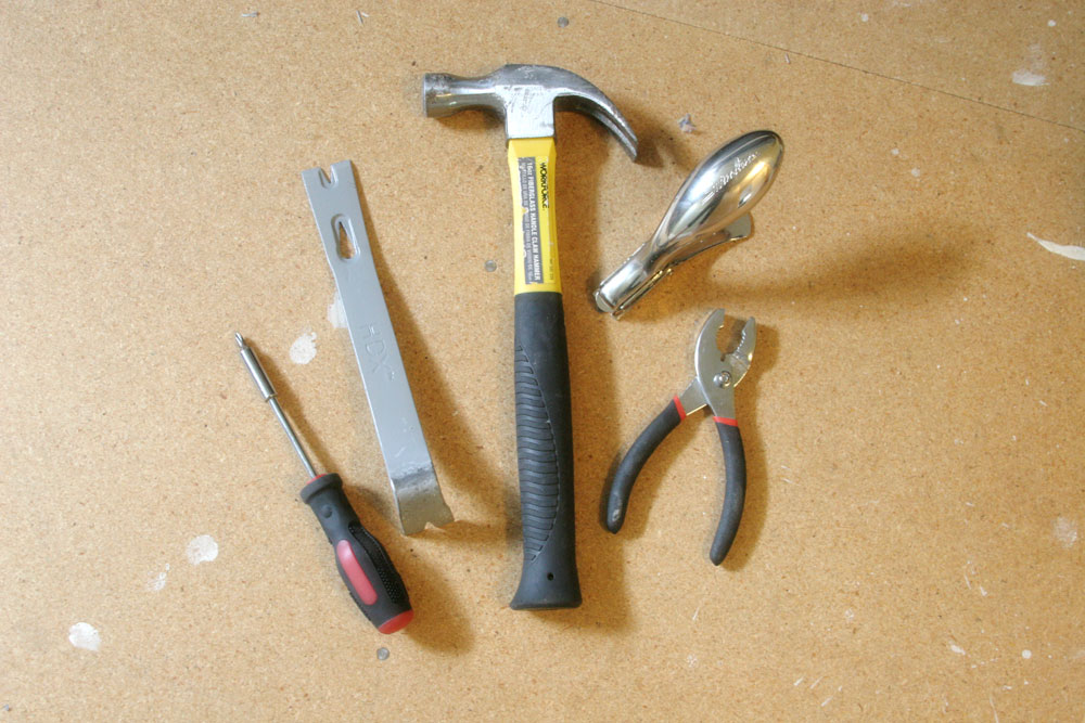 The 10 Tools Needed To Remove That Nasty Old Carpet Craftivity Designs