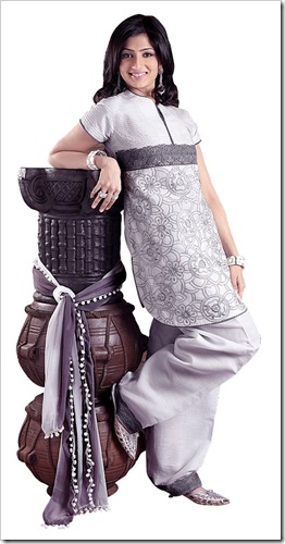 Round Kameez with Salwar