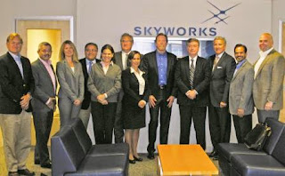 VISITÓ GOBERNADOR FRACISCO VEGA EMPRESA SKYWORKS EN BOSTON, E.U.