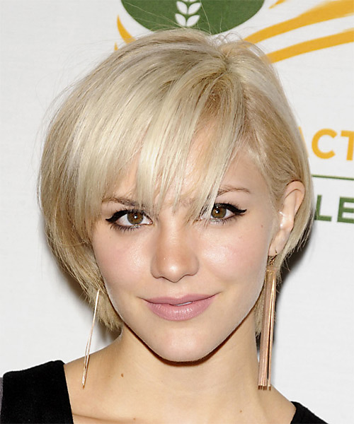 cute short hairstyles with bangs