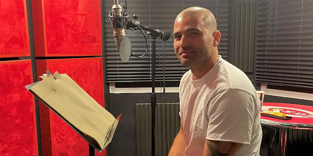 Cincinnati Reds' Joey Votto Will Lend His Voice to The Children's Theatre Of Cincinnati's 'The SpongeBob Musical'